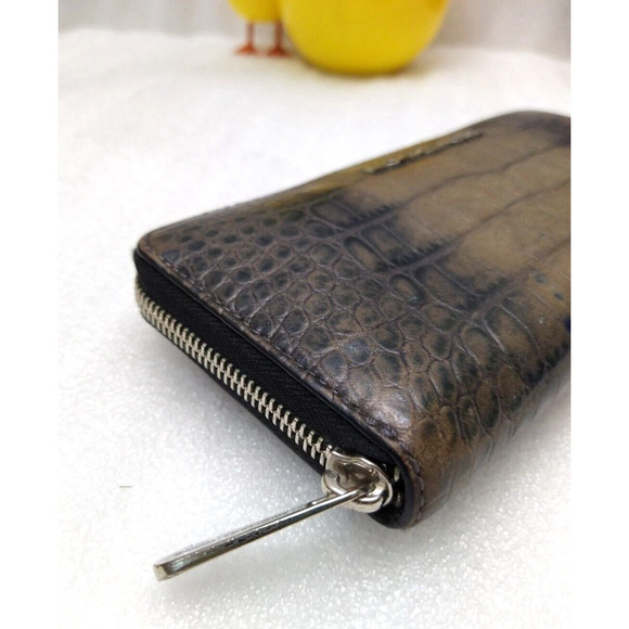Michael Kors Brown Leather Crocodile Embossed Zip Around Credit Card Wallet - Picture 7 of 12